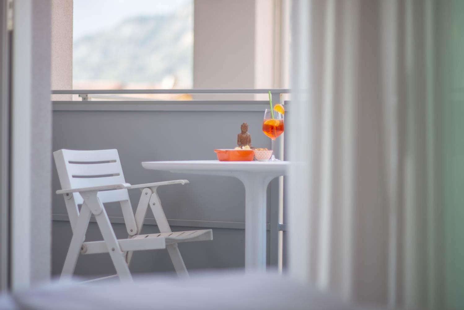Hotel Glocal Torbole Torbole Sul Garda Exteriér fotografie