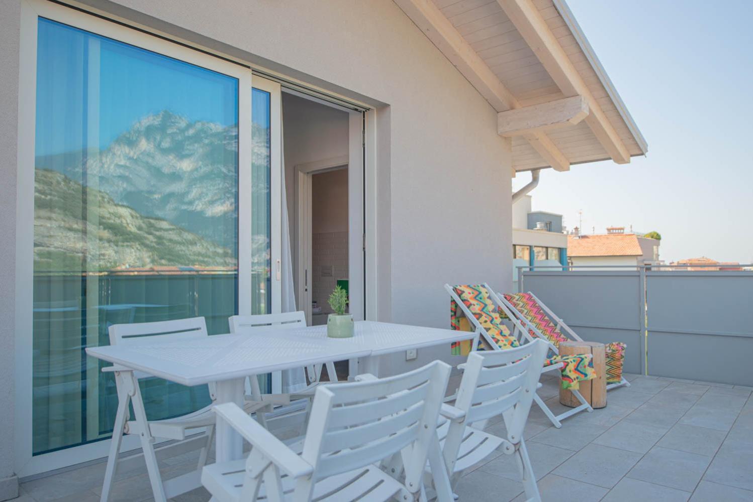 Hotel Glocal Torbole Torbole Sul Garda Exteriér fotografie