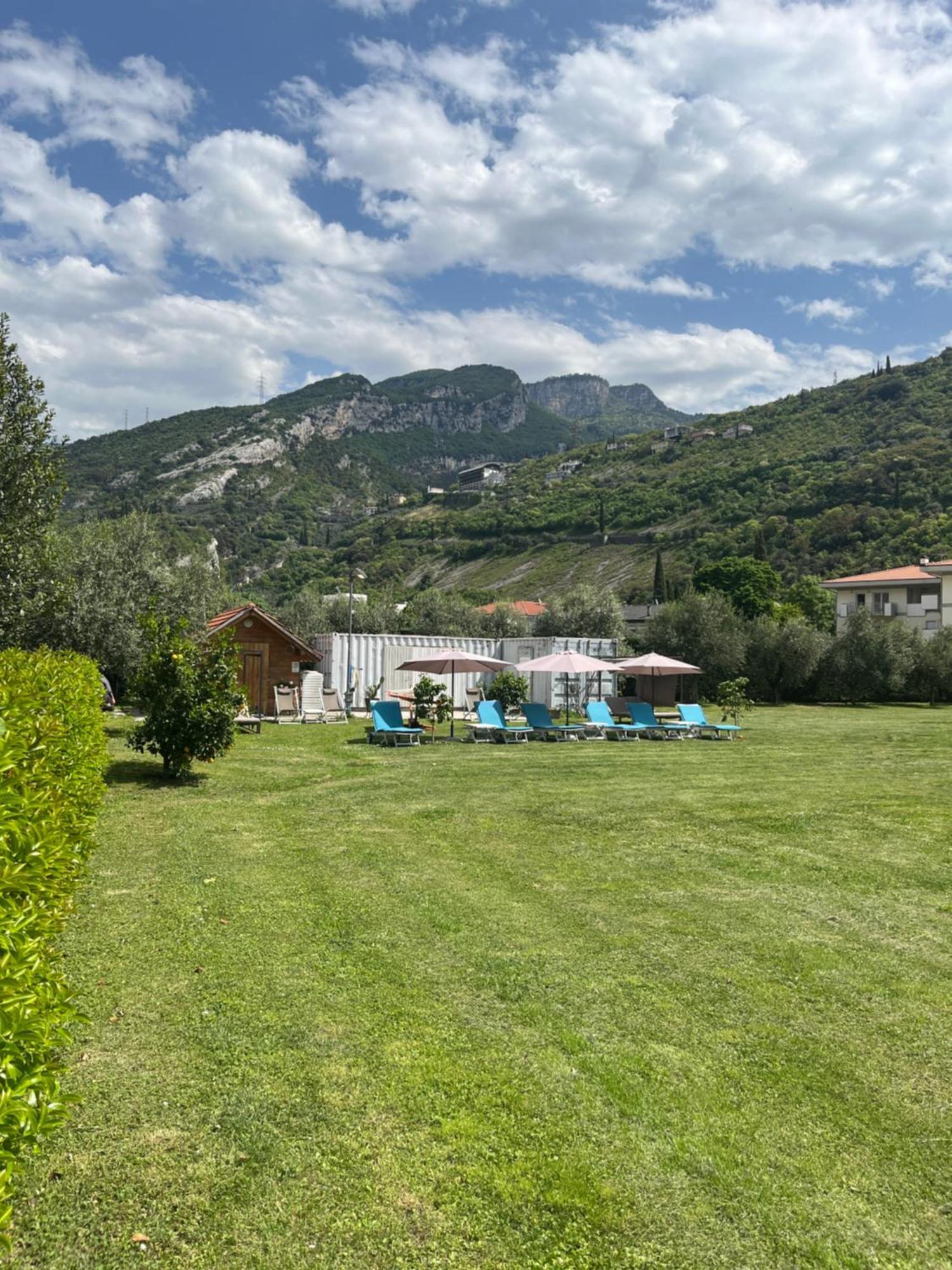 Hotel Glocal Torbole Torbole Sul Garda Exteriér fotografie